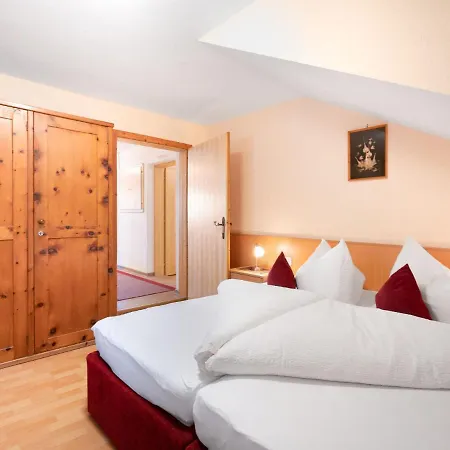 Apartment Rosa-3 By Interhome
