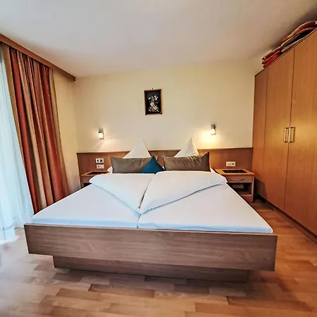 Appartamento Rosa-3 By Interhome Mayrhofen