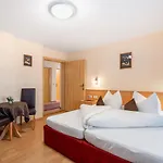 Rosa-3 By Interhome Appartement Mayrhofen